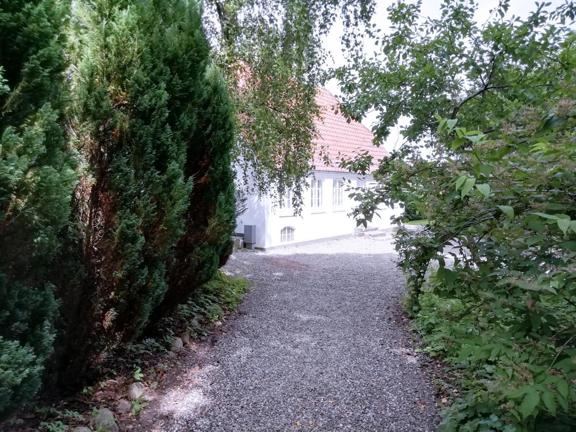 Den Gamle Kro Ved Gram Slot Exterior photo